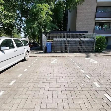 61 M2 Erdgeschosswohnung Mit Eigenem Parkplatz Vorm Haus Osnabrueck Exterior photo